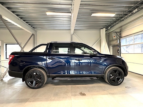 SsangYong Rexton Sports 7 of 11