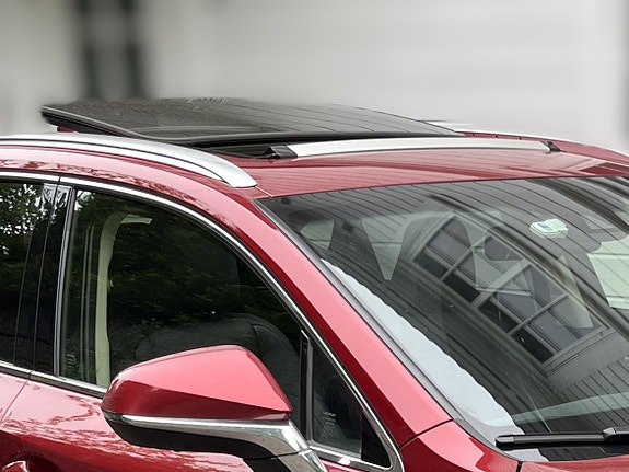 Lexus NX300h 5 of 5