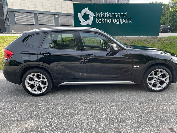 BMW X1 2 of 30