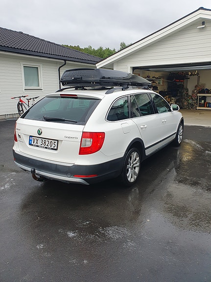 Skoda Superb 3 of 13