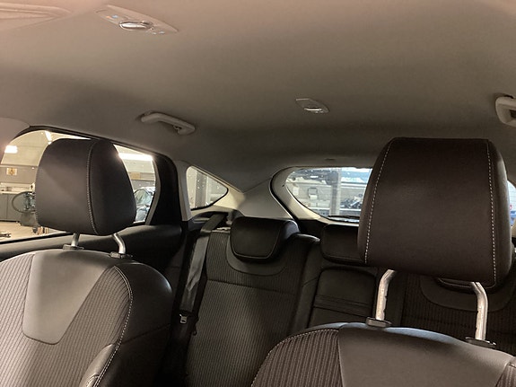 Ford Focus 18 of 24