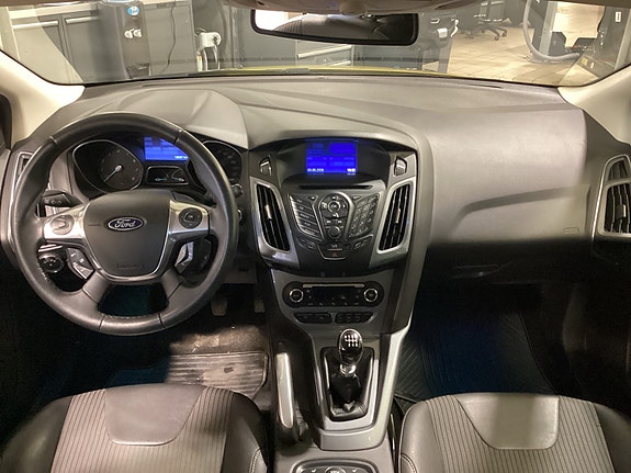 Ford Focus 15 of 24