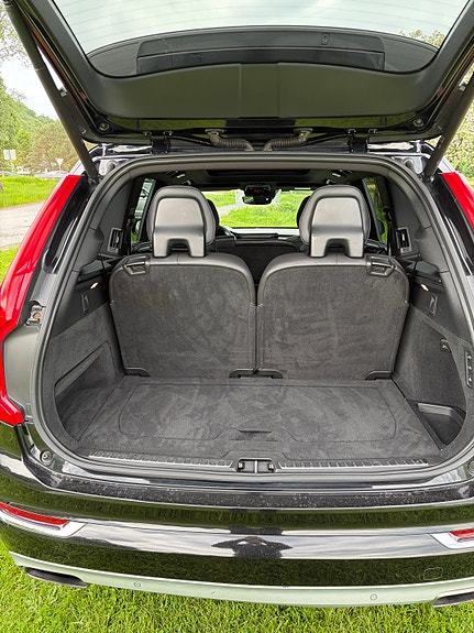 Volvo XC90 22 of 25