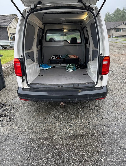 Volkswagen Caddy Maxi 5 of 7