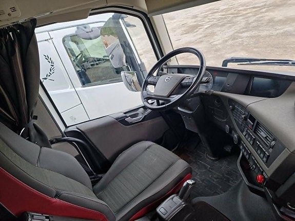 Volvo FH 540 17 of 17