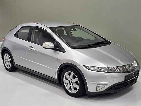 Honda Civic 2 of 5
