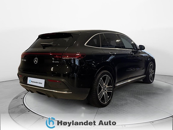 Mercedes-Benz 4 of 5