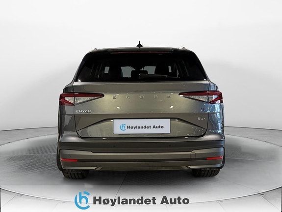 Skoda Enyaq 4 of 5
