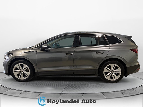 Skoda Enyaq 2 of 5