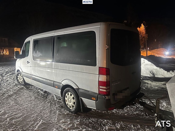 Mercedes-Benz Sprinter minibuss 9 seter m/ rampe og godkjent til rullestol 4 of 5
