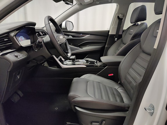 Maxus Euniq 6 6 of 30