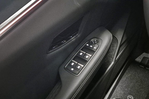 Renault Megane 17 of 24