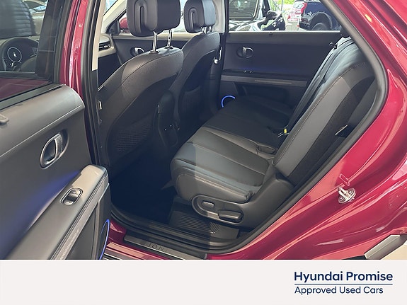 Hyundai Ioniq 5 8 of 12