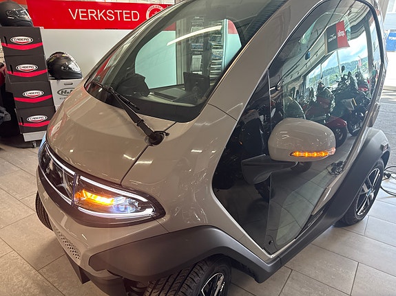 Eli Zero Eli Zero PREMIUM TOPPMODELL MOPEDBIL KAMPANJE! PÅ LAGER! 28 of 30