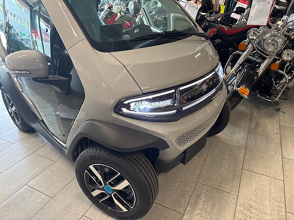 Eli Zero Eli Zero PREMIUM TOPPMODELL MOPEDBIL KAMPANJE! PÅ LAGER! 26 of 30
