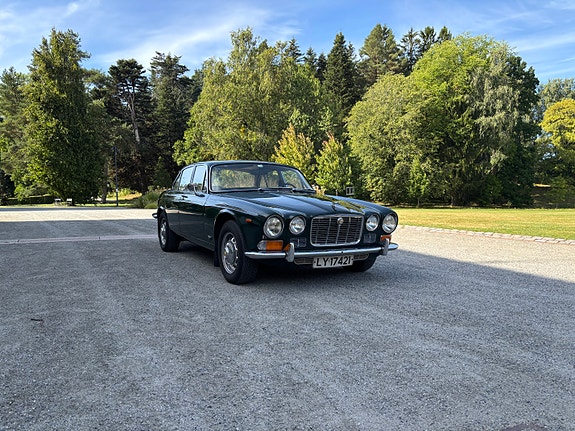 Jaguar XJ 6 of 20
