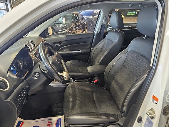 Suzuki Vitara 9 of 18