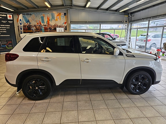 Suzuki Vitara 6 of 18