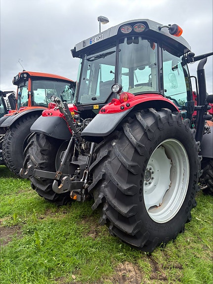 Massey Ferguson 5613 Dyna 6 2014, kr 550 000,-