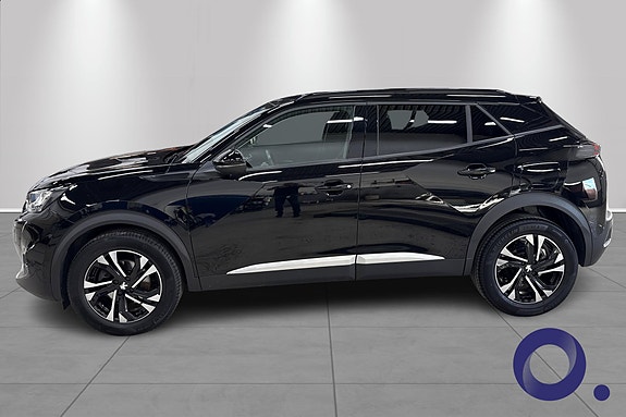 Peugeot 2008 2 of 5