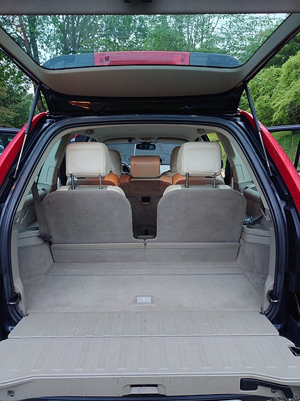 Volvo XC90 19 of 30