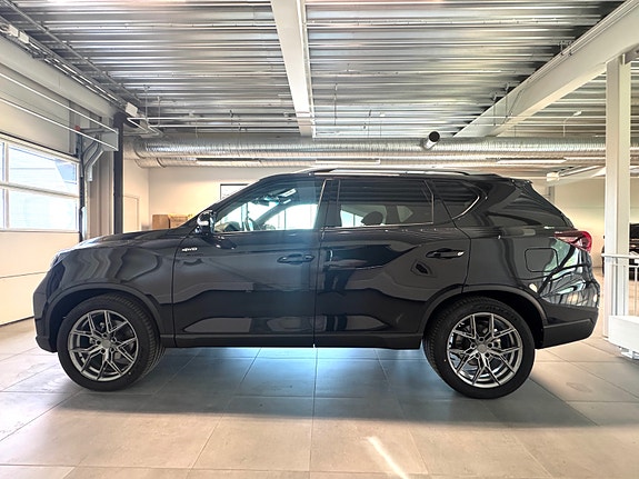 KGM Rexton 3 of 5