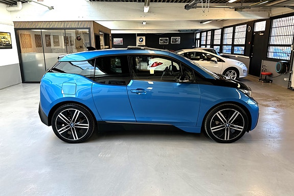 BMW i3 6 of 30
