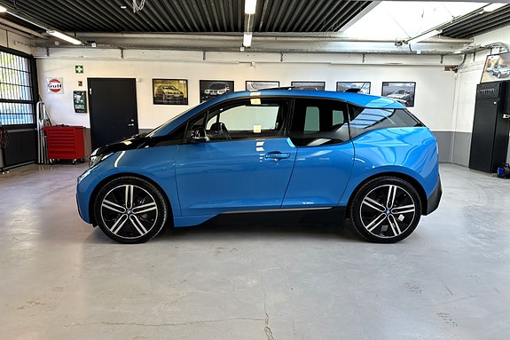 BMW i3 2 of 30