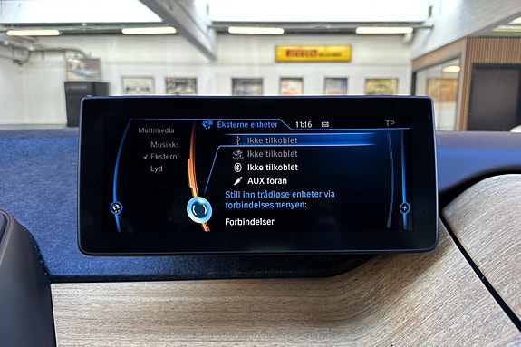 BMW i3 21 of 30