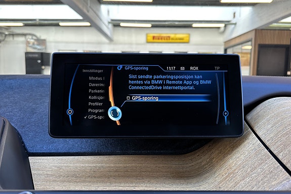 BMW i3 24 of 30