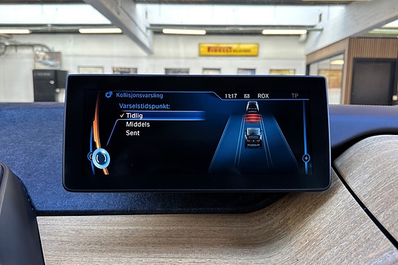 BMW i3 23 of 30