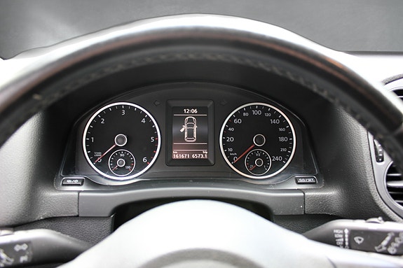 Volkswagen Tiguan 18 of 22