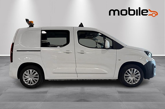 Peugeot Partner 2 of 5