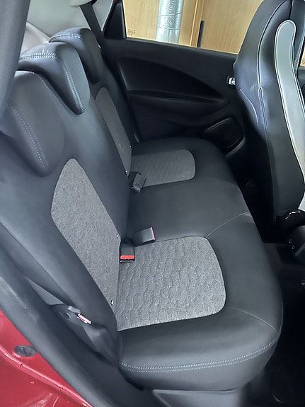 Renault Zoe 10 of 15