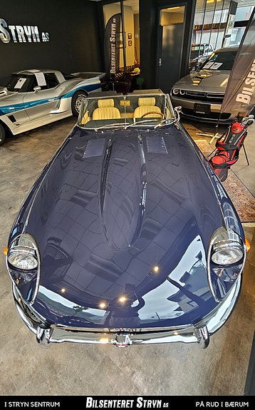 Jaguar E-TYPE 13 of 27