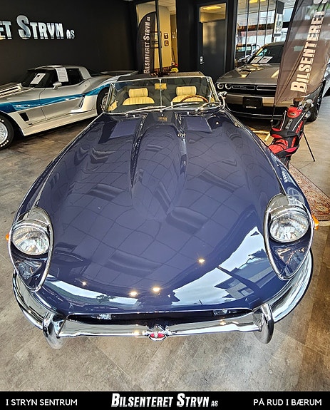 Jaguar E-TYPE 15 of 27
