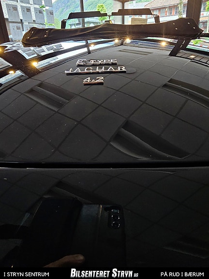 Jaguar E-TYPE 27 of 27