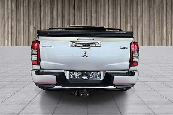 Mitsubishi L200 4 of 5