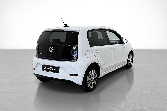 Volkswagen UP! 5 of 5