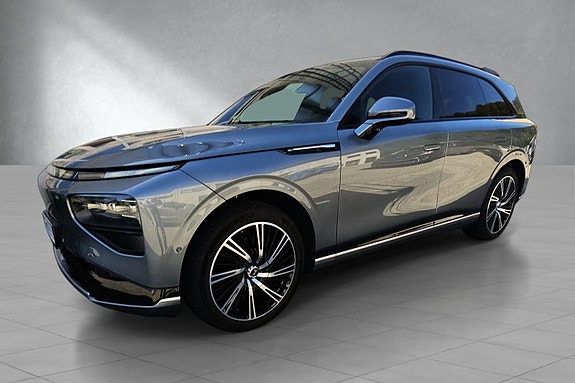 XPeng G9