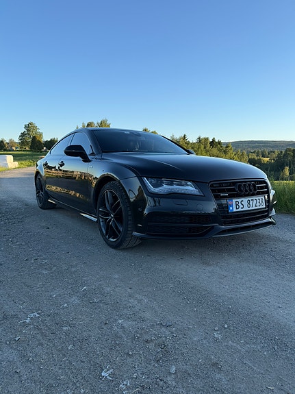 Audi A7 3 of 5