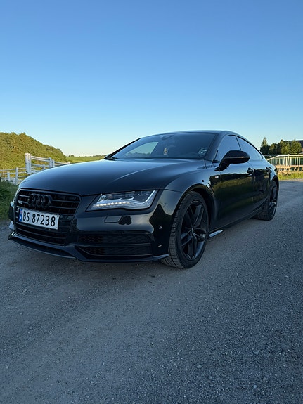 Audi A7 2 of 5