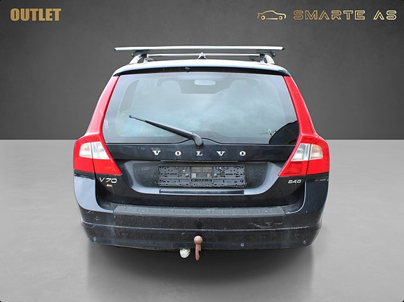 Volvo V70 6 of 11