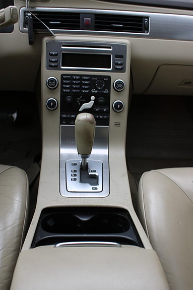 Volvo V70 11 of 11