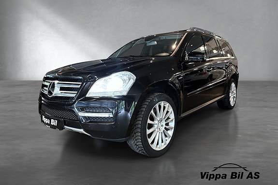 Mercedes-Benz GL350 3 of 5