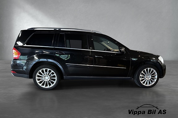 Mercedes-Benz GL350 8 of 30