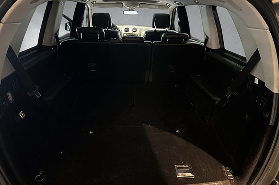 Mercedes-Benz GL350 16 of 30