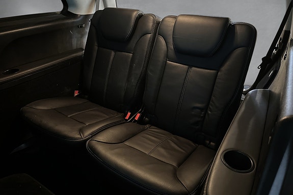 Mercedes-Benz GL350 15 of 30