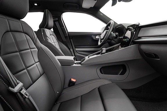 Polestar 2 28 of 30