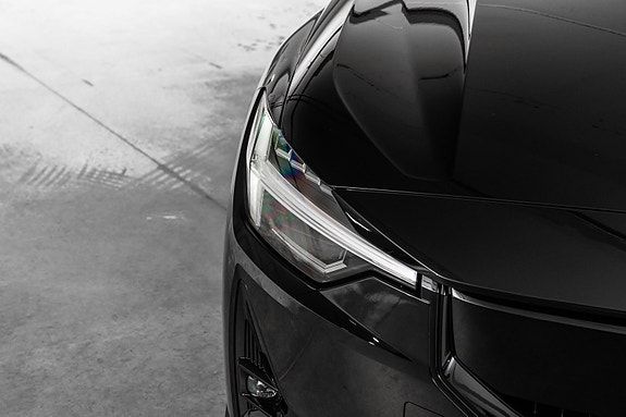 Polestar 2 6 of 30